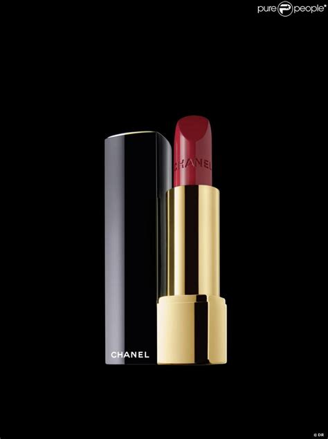 chanel rouge allure 9 lover|Reviewed: Chanel's Rouge Allure Is a Standout Red Lipstick.